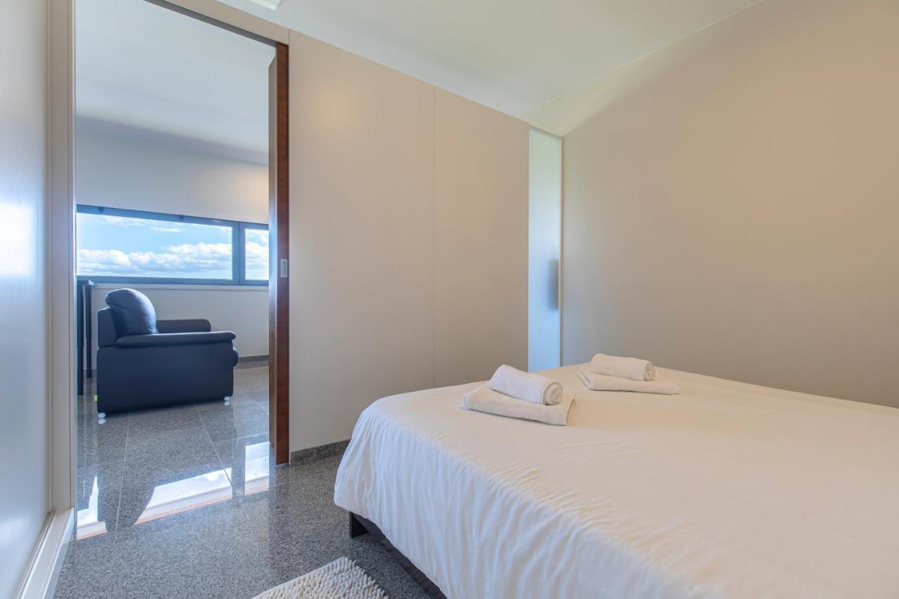 Lovelystay - Trendy 1Bdr Apartment W/ River View Лісабон Екстер'єр фото